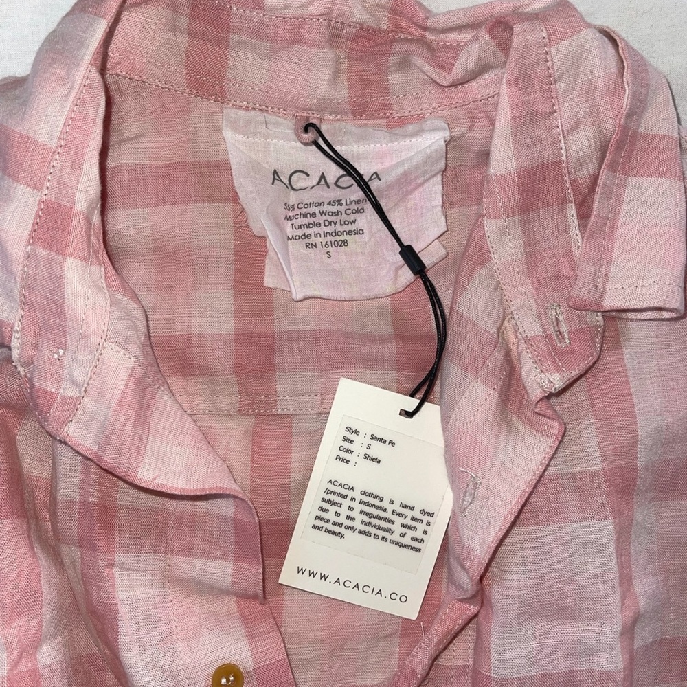 Acacia Santa Fe nwt shiela small